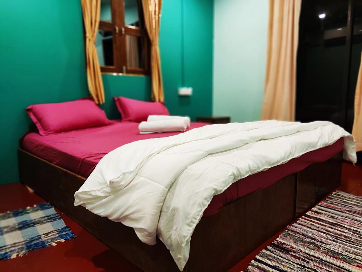 Casa Fiesta Sea Front Beach Huts Patnem Beach 외부 사진