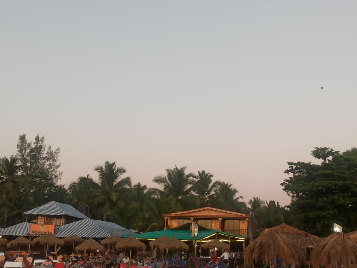 Casa Fiesta Sea Front Beach Huts Patnem Beach 외부 사진