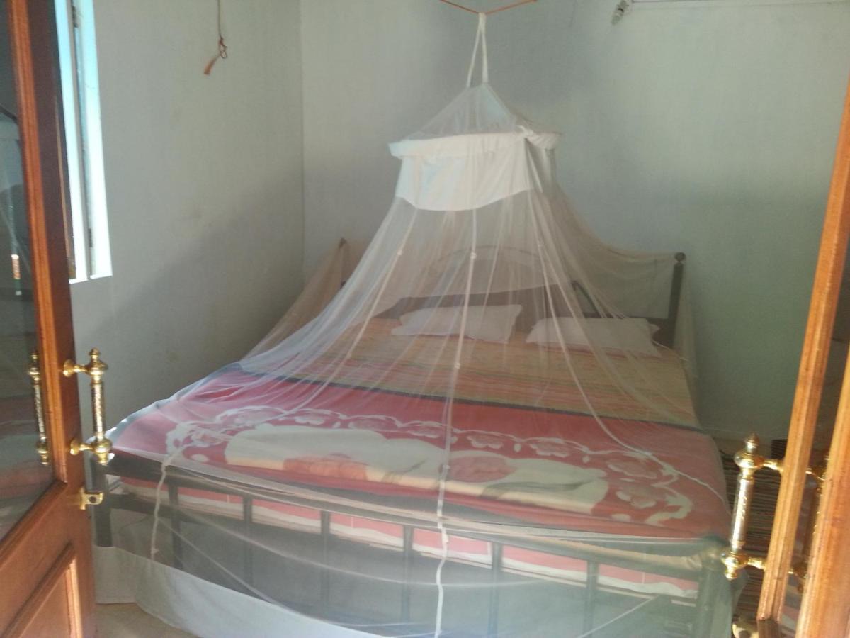Casa Fiesta Sea Front Beach Huts Patnem Beach 외부 사진